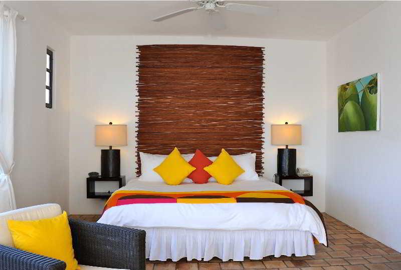 מידס ביי Anacaona Boutique Hotel מראה חיצוני תמונה