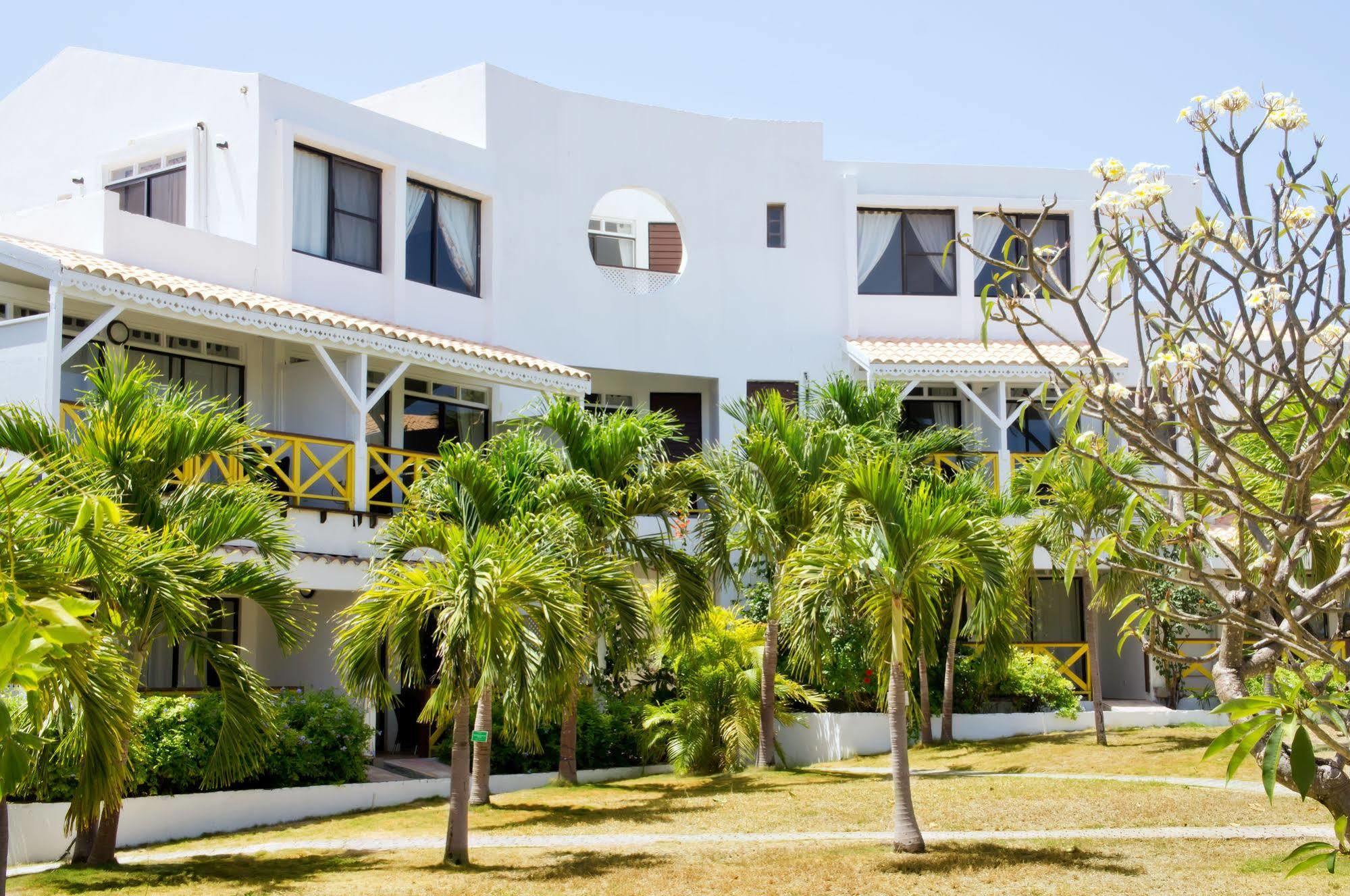 מידס ביי Anacaona Boutique Hotel מראה חיצוני תמונה