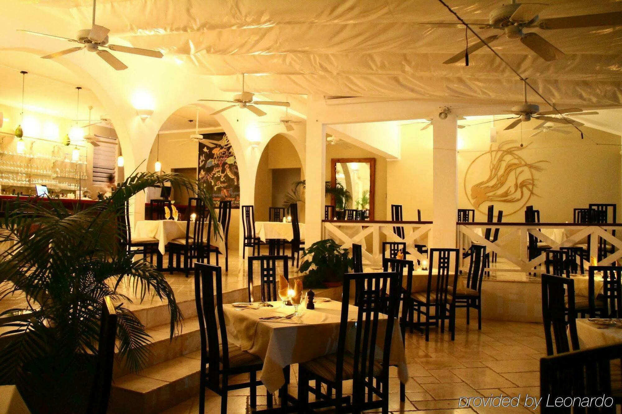 מידס ביי Anacaona Boutique Hotel מראה חיצוני תמונה